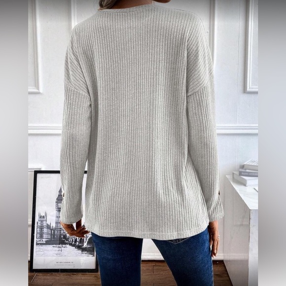 Light Gray Ribbed Henley Sweater - Picture 2 of 6